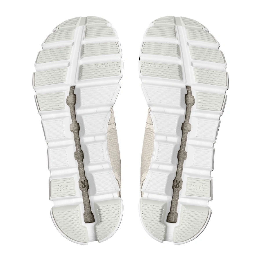 Cloud 5 Unisex Sneakers 1